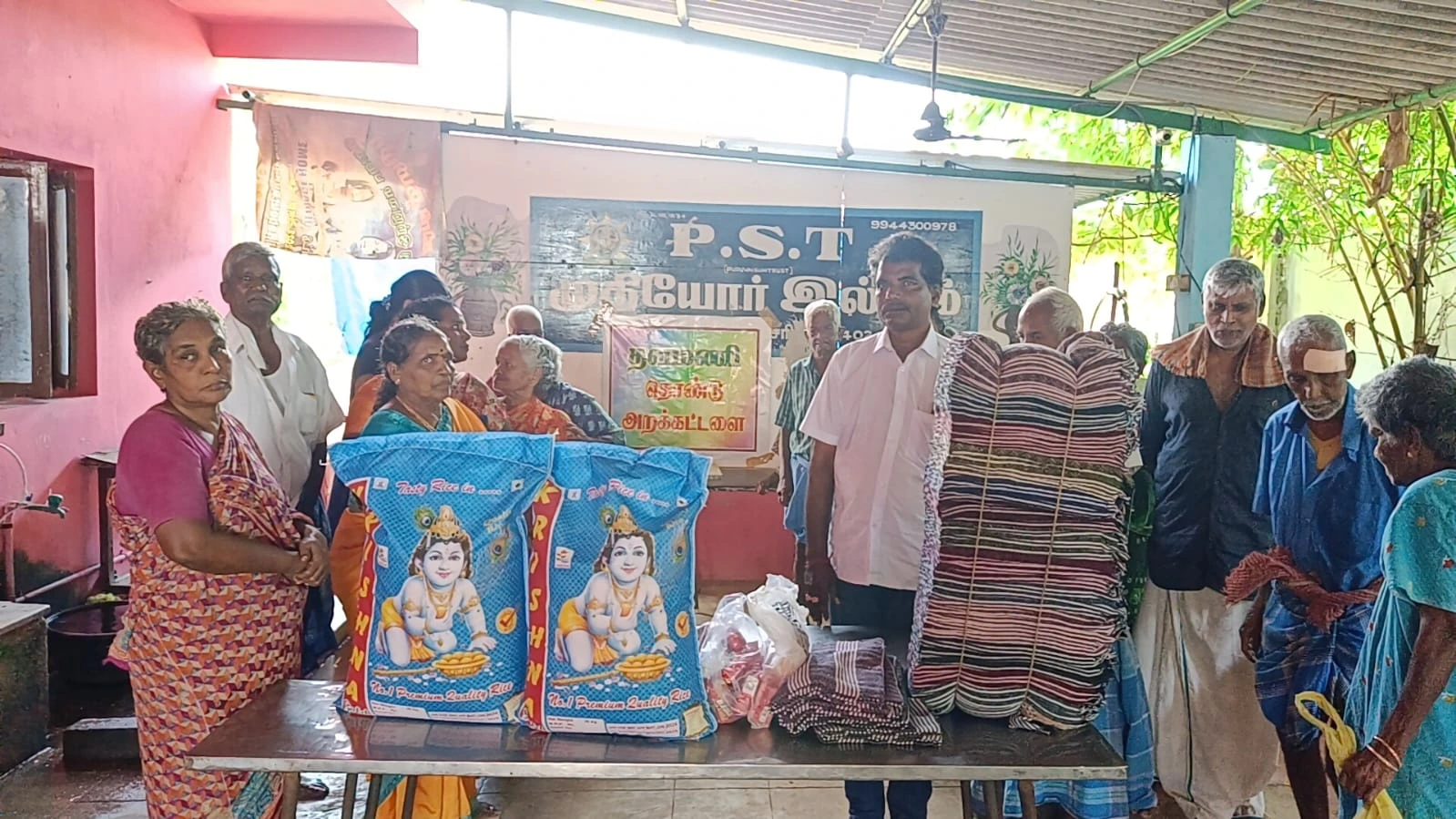 Dhavamani Trust elderly service activity